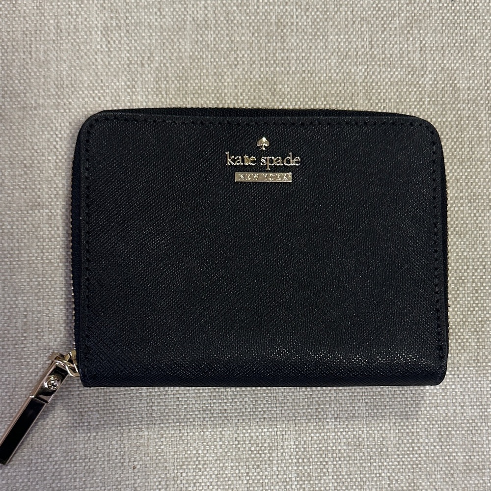 Kate Spade Cameron Street Laine Black Zip Wallet